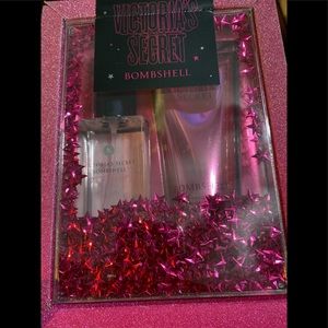 SOLD Victoria Secret Bombshell